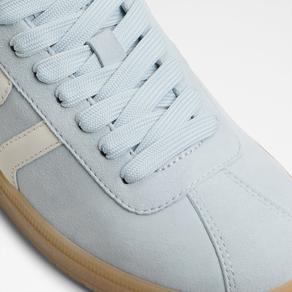 Chicsneaker