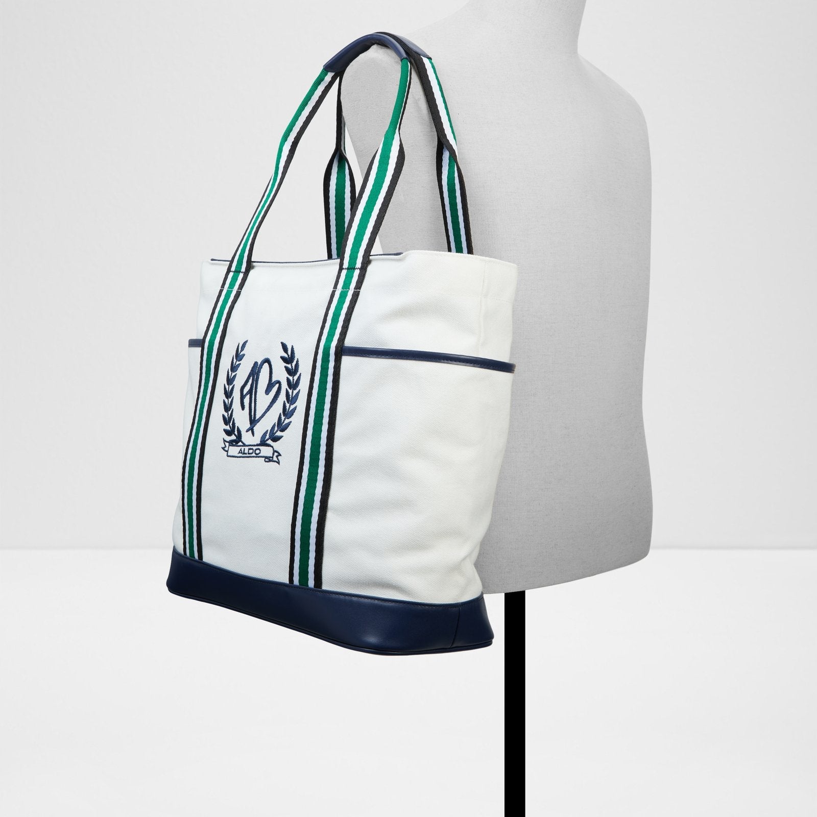 Clubtote