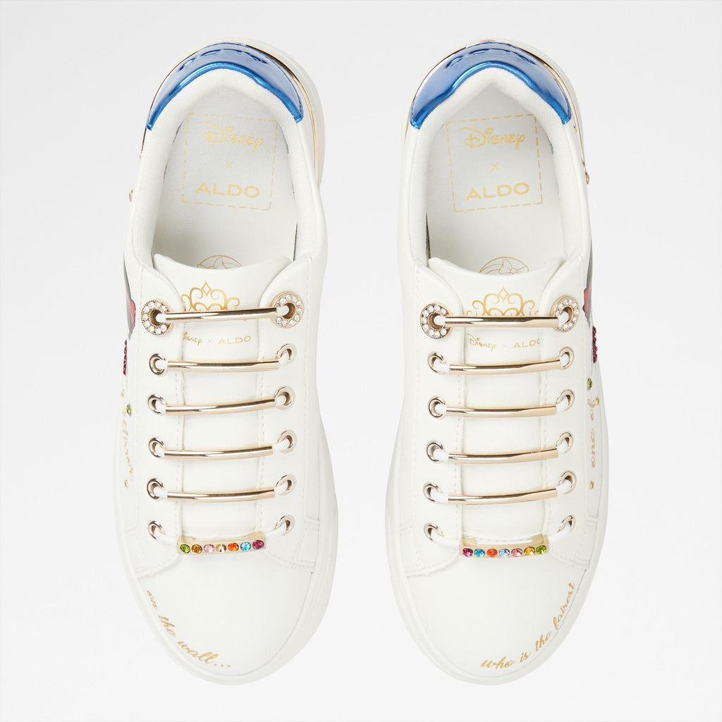 Snowwhitekicks